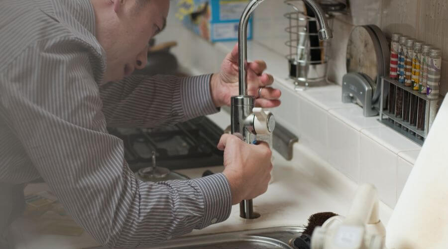 Professional sink repair in Hennepin, OK
